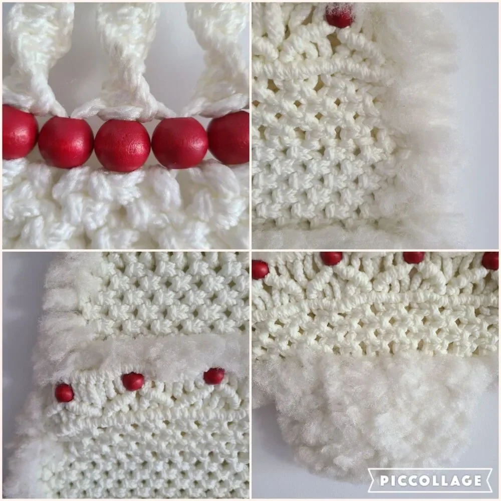 Macrame Merry Christmas Tree Greeting Card Holder Wall Hanging Vintage 1970s